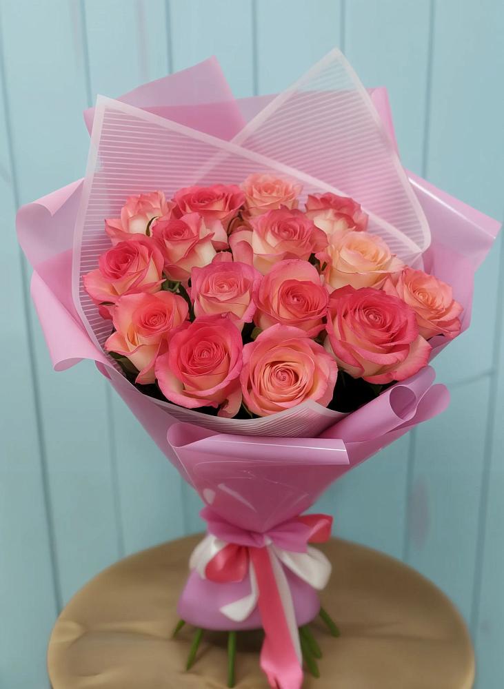 Букет 15 Розовых роз Равель в Бронницах