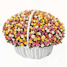 Премиум корзина Кустовых Роз #REPLACE_PRED# Бронницах Премиум букет из: Розы #REPLACE_PRED# Бронницах