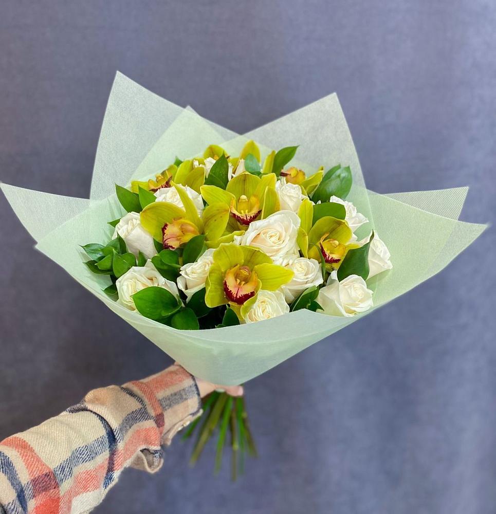 Букет цветов из: Орхидеи и Розы в Бронницах