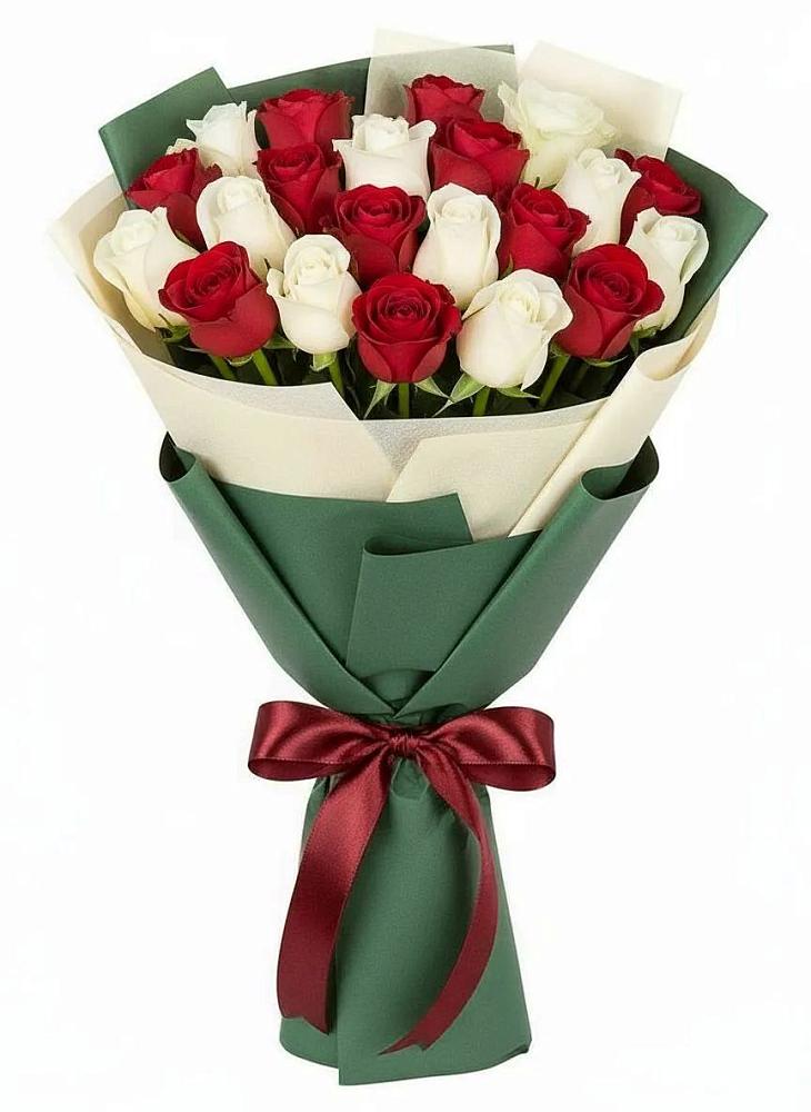 Букет Микс из красных и белых роз в Бронницах