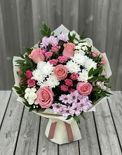 Букет цветов из:  Альстромерии, Гвоздики, Розы и Хризантемы в Бронницах