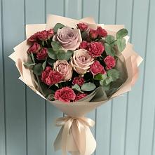 Букет цветов из:  Гвоздики и Розы в Бронницах
